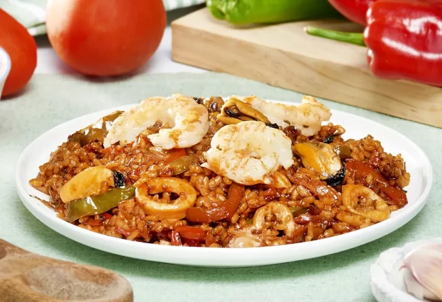 Arroz con langostinos, mejillones y calamar