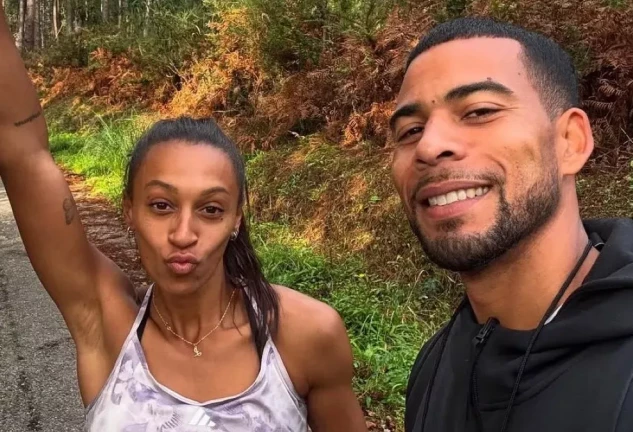 Ana Peleteiro y Benjamin Compaoré en una imagen de redes