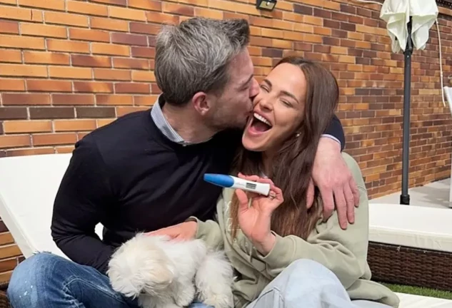 Marta Peñate y Tony Spina, anuncian que serán padres.