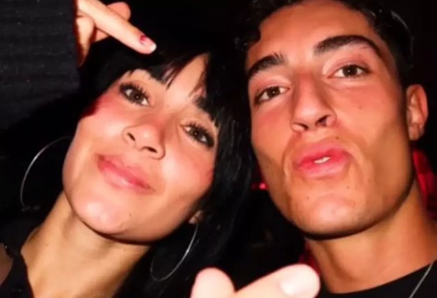 Aitana y Plex.