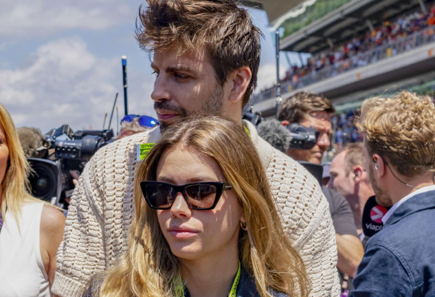 Piqué y Clara Chía, muy criticados por salir de un restaurante escoltados por la policía
