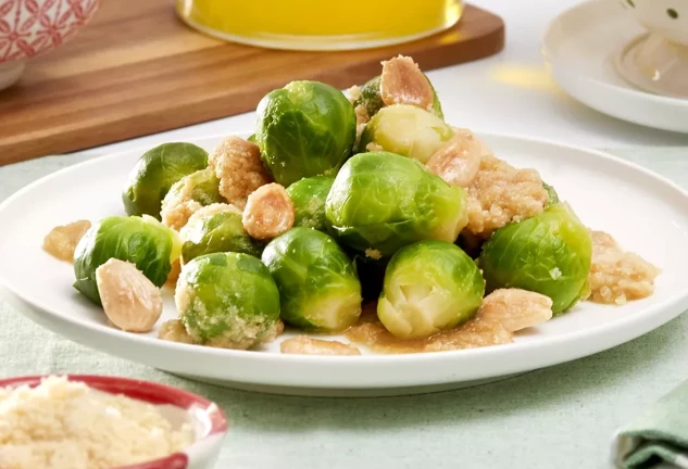 Coles de Bruselas con almendras