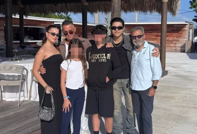 Redes sociales de Alejandro Sanz con su familia
