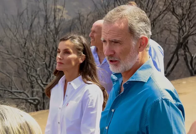 Felipe y Letizia incendios portada