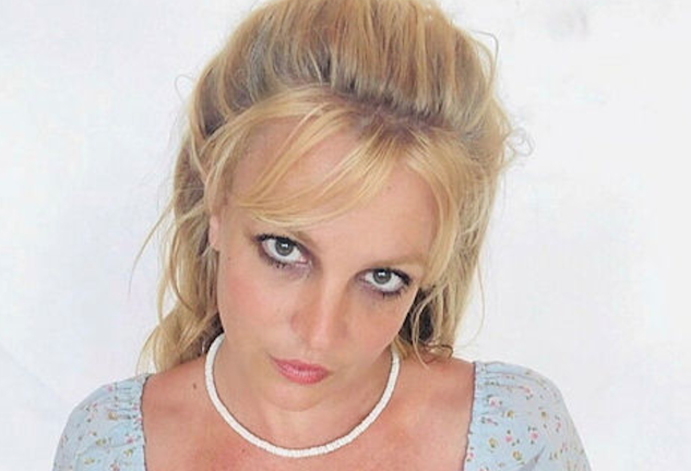 El preocupante vídeo de Britney Spears bailando en ropa interior en un restaurante
