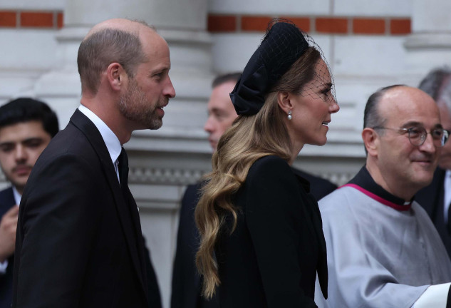 Kate Middleton arropa a su marido en el último adiós a la duquesa de Kent