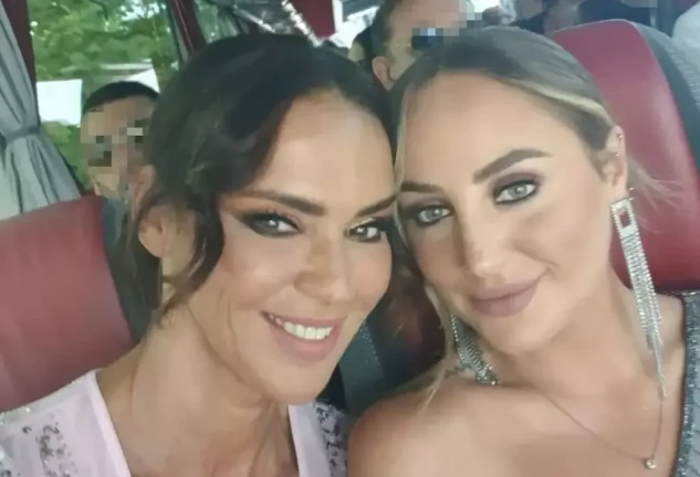Olga Moreno y Rocío Flores.
