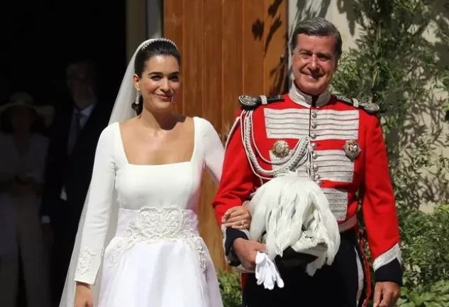 Bárbara Mirjan y Cayetano Martínez de Irujo se dan el 'sí, quiero'