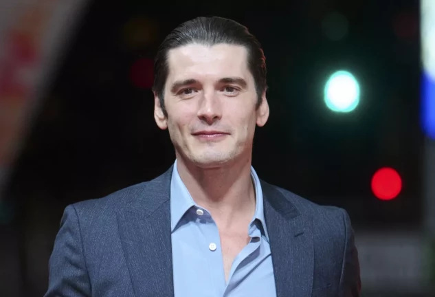Yon González.
