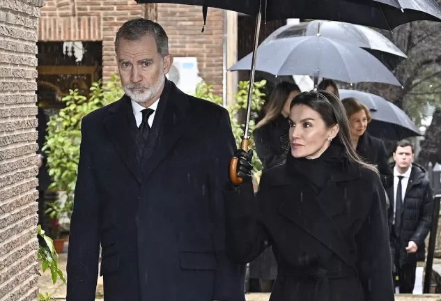 Sus Majestades los Reyes, Don Felipe de Borbón y Doña Letizia Ortiz, llegan a la catedral Ortodoxa Griega de San Andrés y San Demetrio para asistir al responso por Su Alteza Real la Princesa Doña Irene de Grecia