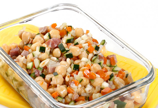 E40_PU_Garbanzos-con-jamon,-calabacin-y-piñones-tostados