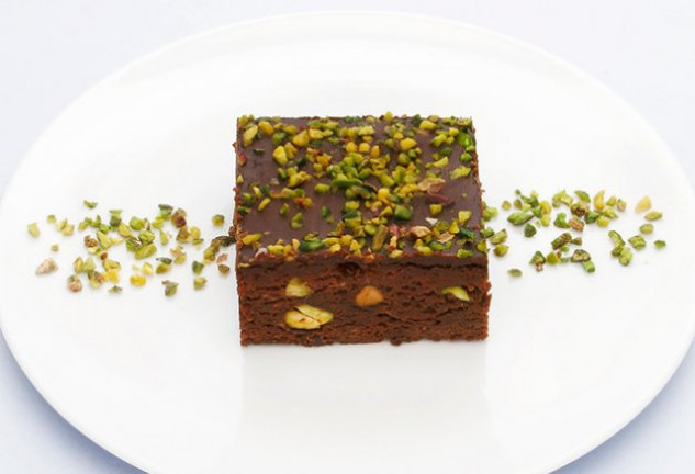 02-brownie-de-chocolate-negro-y-pistacho-v