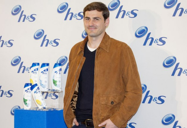 Iker Casillas tiene la intención de seguir residiendo en Oporto con su familia.