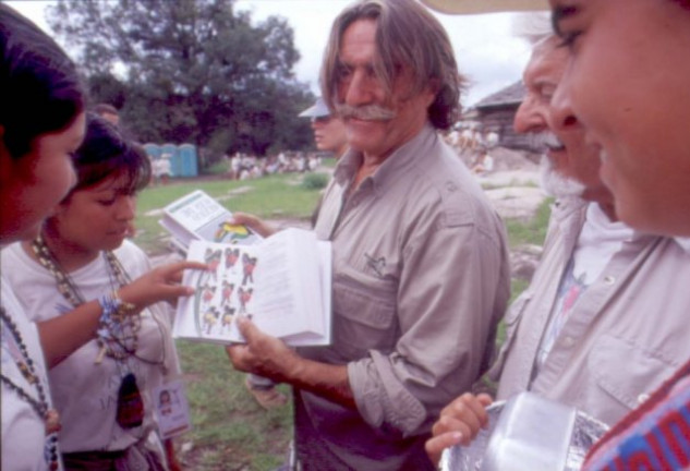 De la Quadra-Salcedo en una imagen de la edición de la «Ruta Quetzal» del 2006.