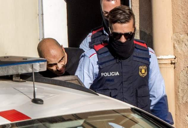 Tomás Pardo, saliendo del juzgado de Rubí (Barcelona) el pasado 2 de noviembre