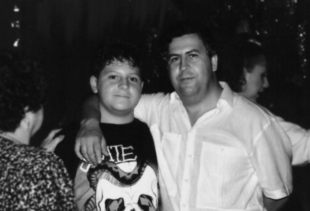 Juan Pablo, cuando era niño, con su padre, con el que siempre tuvo una excelente relación.