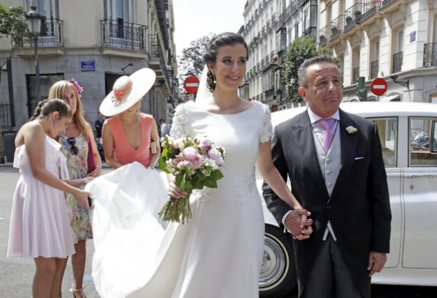 La novia y su padre y padrino