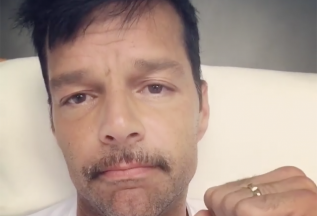 Visiblemente conmocionado, Ricky Martin envió un mensaje de apoyo a sus familiares, amigos y compatriotas afectados.