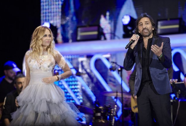 Marta Sánchez y Antonio Carmona cantaron juntos.