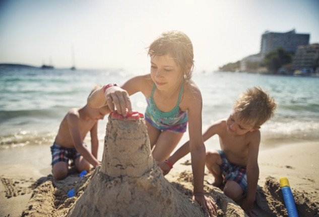 Los niños disfrutarán más de las vacaciones con estas tareas.