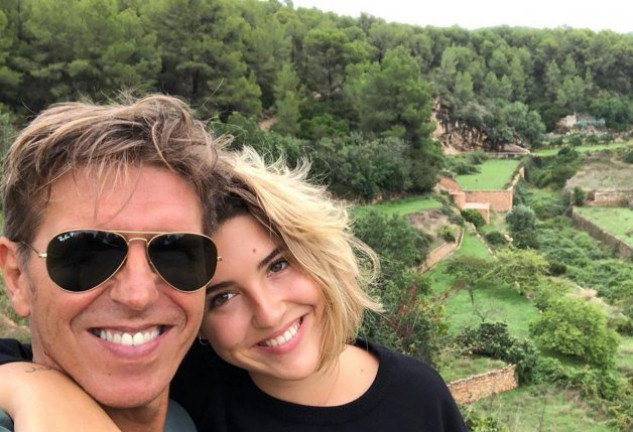 «Disfrutando de unos días con el hombre de mi vida», escribió Alba Díaz junto a este precioso selfi.