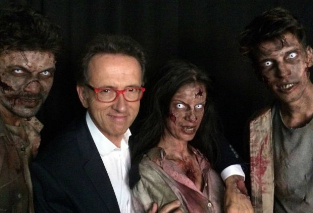 Jordi Hurtado se lo ha pasado en grande rodando este anuncio con los zombies de «The Walking Dead».