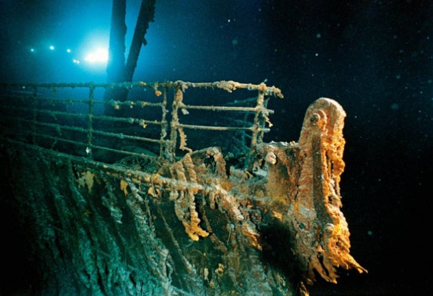 El arqueólogo marino Robert Ballard halló los restos del Titanic en 1985.