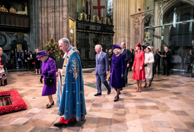 La Familia Real en pleno acudió al servicio religioso del Día de la Commomwealth.