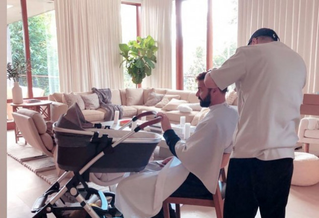 Ricky Martin, presumiendo de ser un adorable hombre «multitarea».