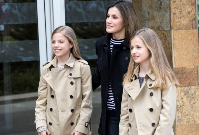 La Reina y sus hijas disfrutaron de su visita a la ciudad eterna.