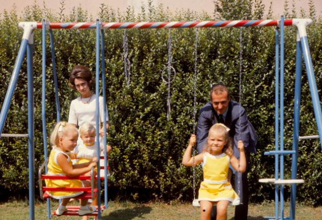 Durante sus primeros años de matrimonio, Sofía y Juan Carlos formaban una pareja perfecta con sus tres hijos.