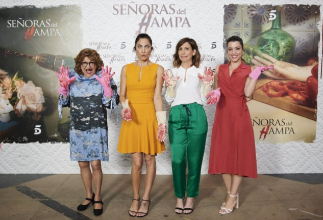 De izqda. a dcha., Mamen García, Toni Acosta, Malena Alterio y Nuria Herrero.