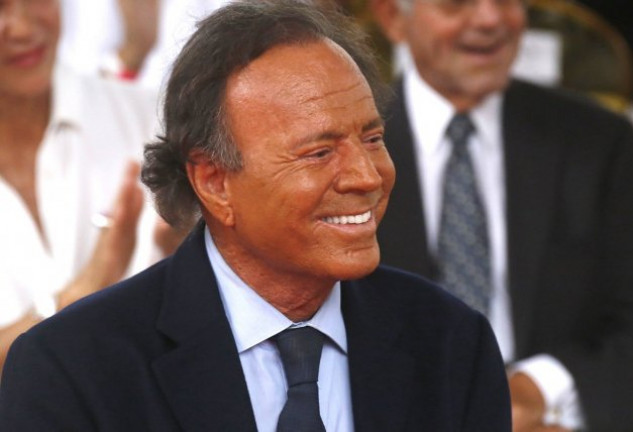 La vida y la carrera de Julio Iglesias cuenta con unos números espectaculares.