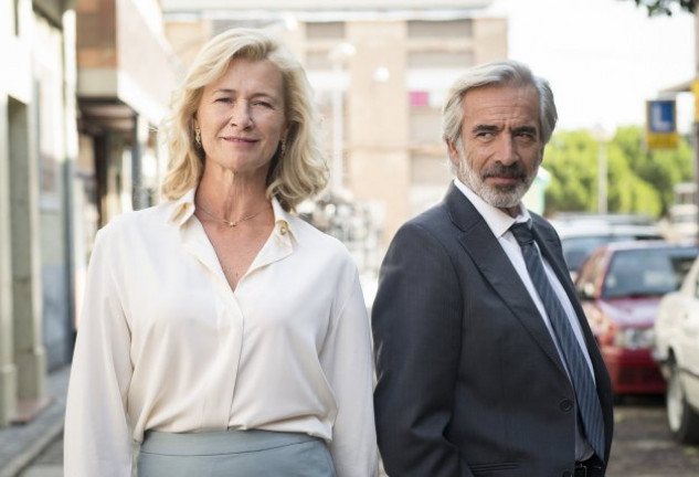 Ana Duato e Imanol Arias en una escena de Cuéntame cómo paso.