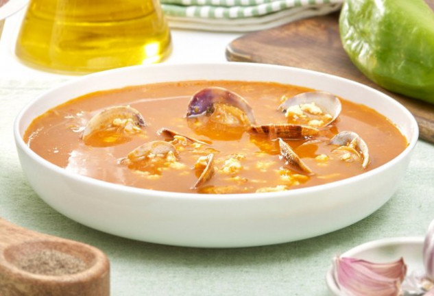 sopa-de-pescado-y-almejas-con-verduras