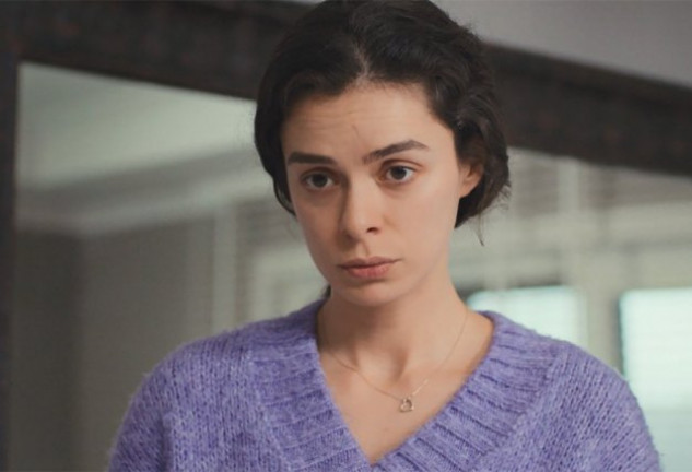 Bahar sigue en problemas por Sarp, hoy en 'Mujer'.