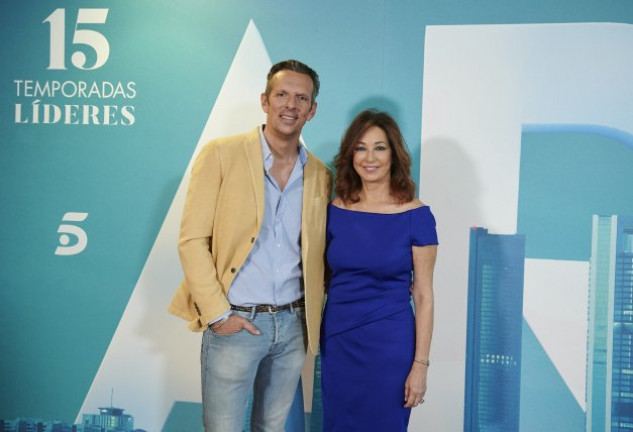 Ana Rosa y Joaquín Prat en la promoción de la temporada 15 de El Programa de Ana Rosa en 2019