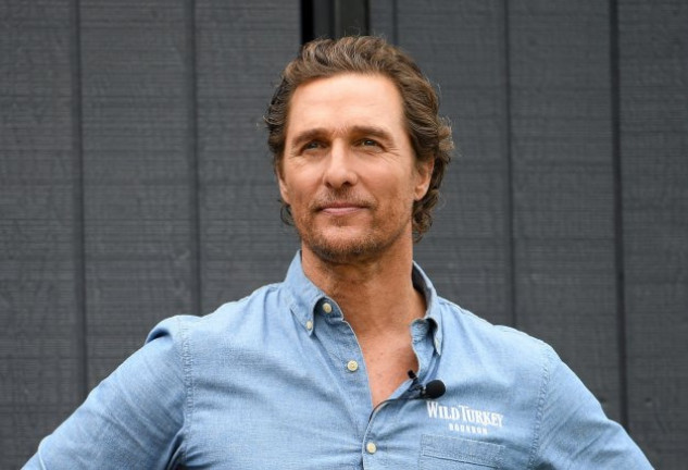 El actor vivirá allí con su familia.