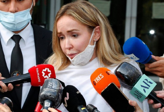 Ángela Dobrowolski, exmujer de Mainat, ha recibido una paliza en la cárcel.