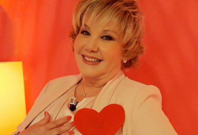 Karina es, a sus 74 años, ¡toda una influencer!