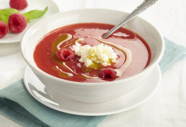 gazpacho-de-frutos-rojos