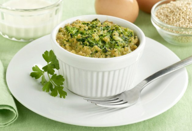 pastel-de-brocoli-y-quinoa-al-horno