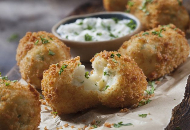 Consigue unas croquetas perfectas, cremosas y crujientes con ayuda de estos trucos de cocina.