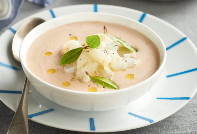 crema-de-gazpacho-con-bacalao