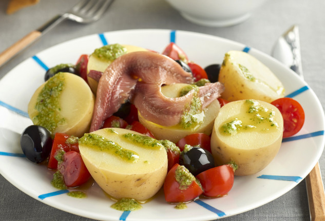 patatas-al-vapor-con-pesto-de-anchoas