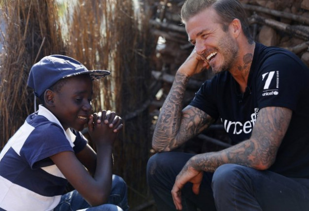 Beckham, en uno de los viajes solidarios que ha llevado a cabo.