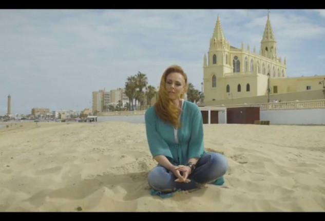 Rocío Carrasco vuelve a Chipiona en su nueva docuserie.