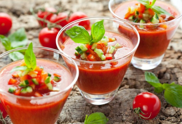 Dale una vuelta a tu receta de gazpacho tradicional y atrévete con estas propuestas 