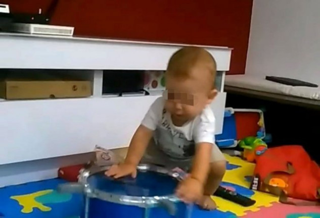 Hugo Molina comenzó con la percusión siendo un bebé.