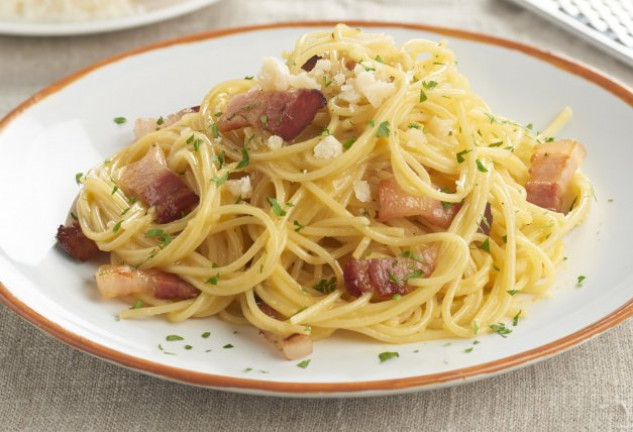 espaguetis-a-la-carbonara